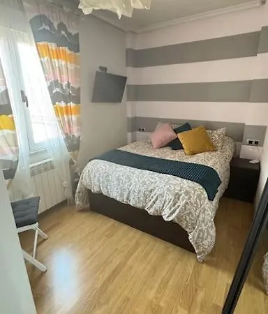 Precioso Atico Con Garaje Gratis Apartment