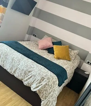Precioso Atico Con Garaje Gratis Apartment